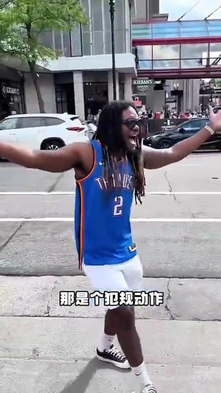 數(shù)據(jù)很炸+帶隊總決賽!但亞歷山大似乎非常不受美國球迷待見啊